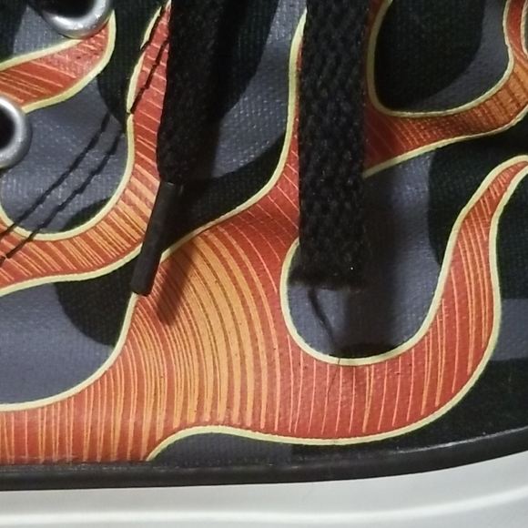 Converse high top unisex shoes - Picture 8 of 8